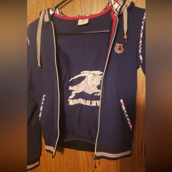 authentic kids burberry hoodie - Picture 3 of 4